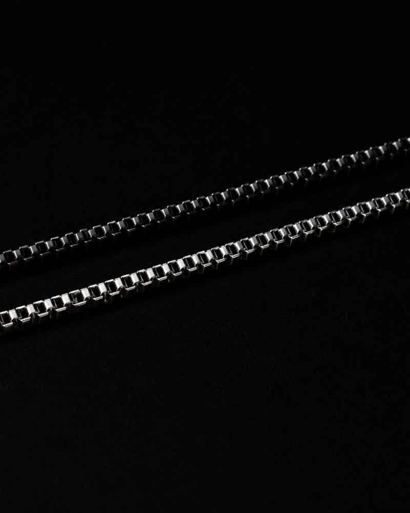 Chain 8 | Lunelle Duo