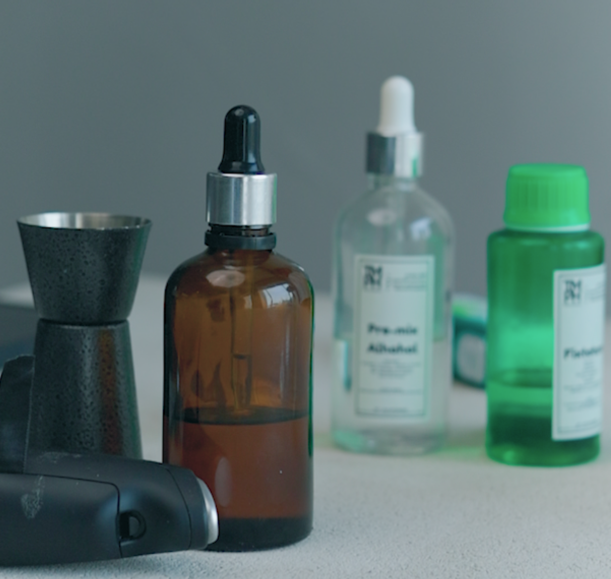 Enhanced Base Notes with Pre-Mix &amp; Fixatives (For Indian Weather).✅